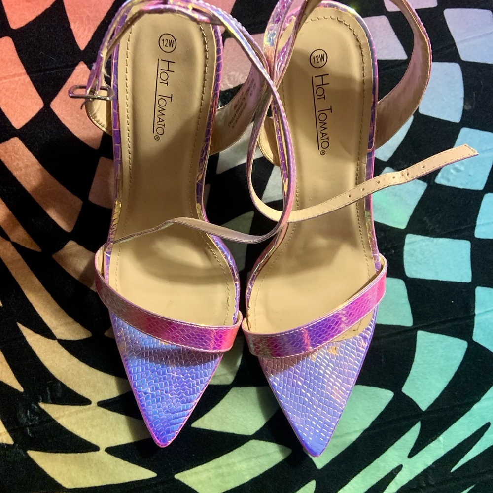 Hot Tomato Shimmering Pink Strappy Heels